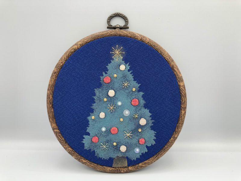 日本刺繍のクリスマスツリー